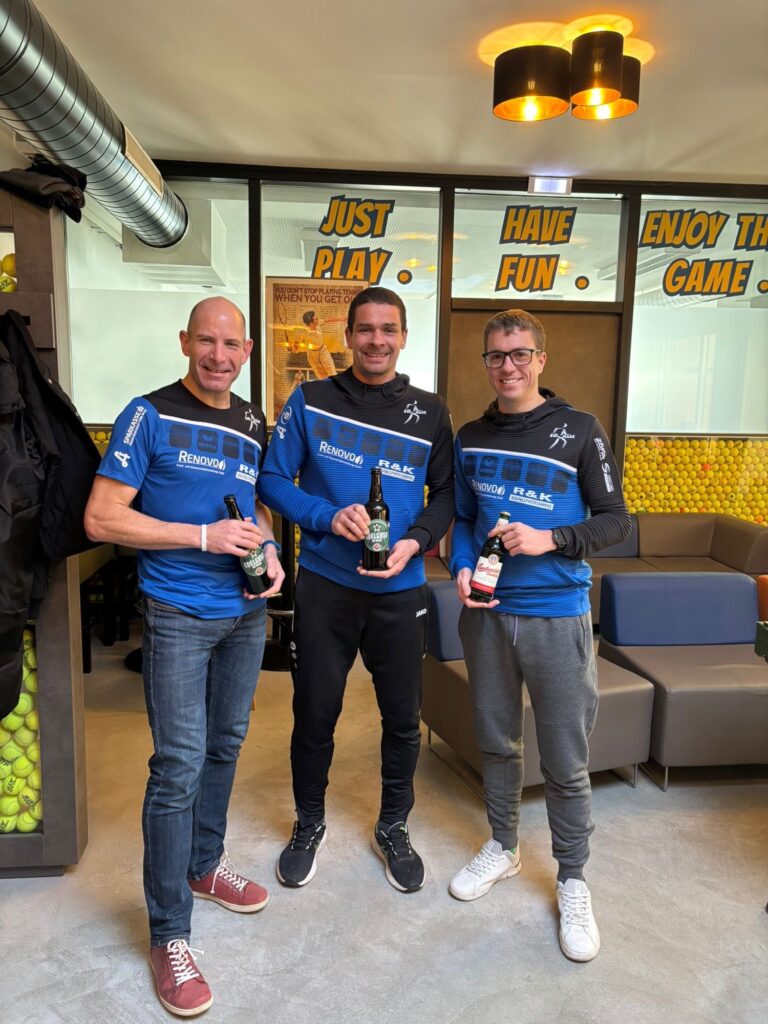 Manker stürmen beim Bier-Crosslauf das Podest